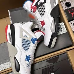 Trendy mid-top retro basketball shoes for men, red and blue