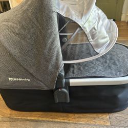 UppaBaby Vista Bassinet