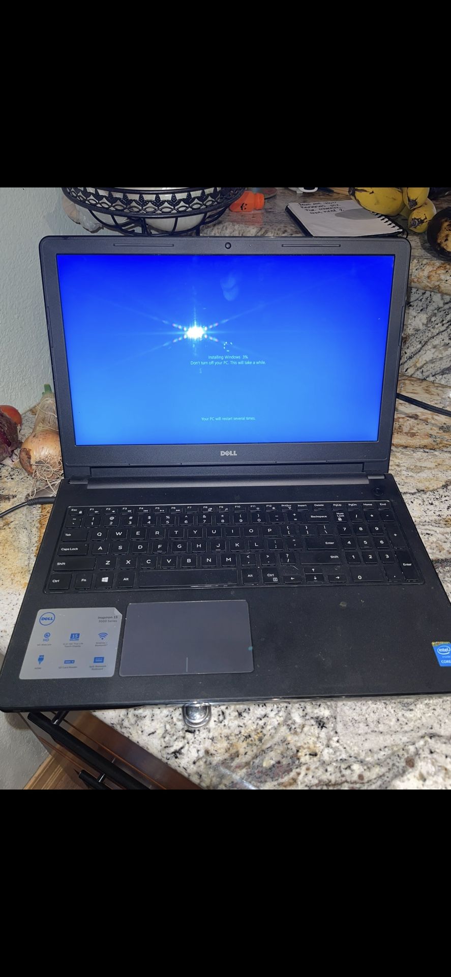 Dell Inspiron 15 3000 Lap Top