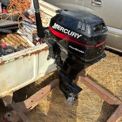15 hp mercury four stroke +12 foot Klamath