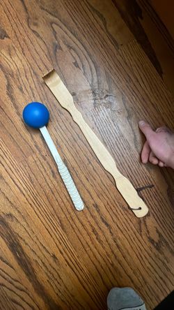 Wooden Back Scratcher and Massage Ball Stick