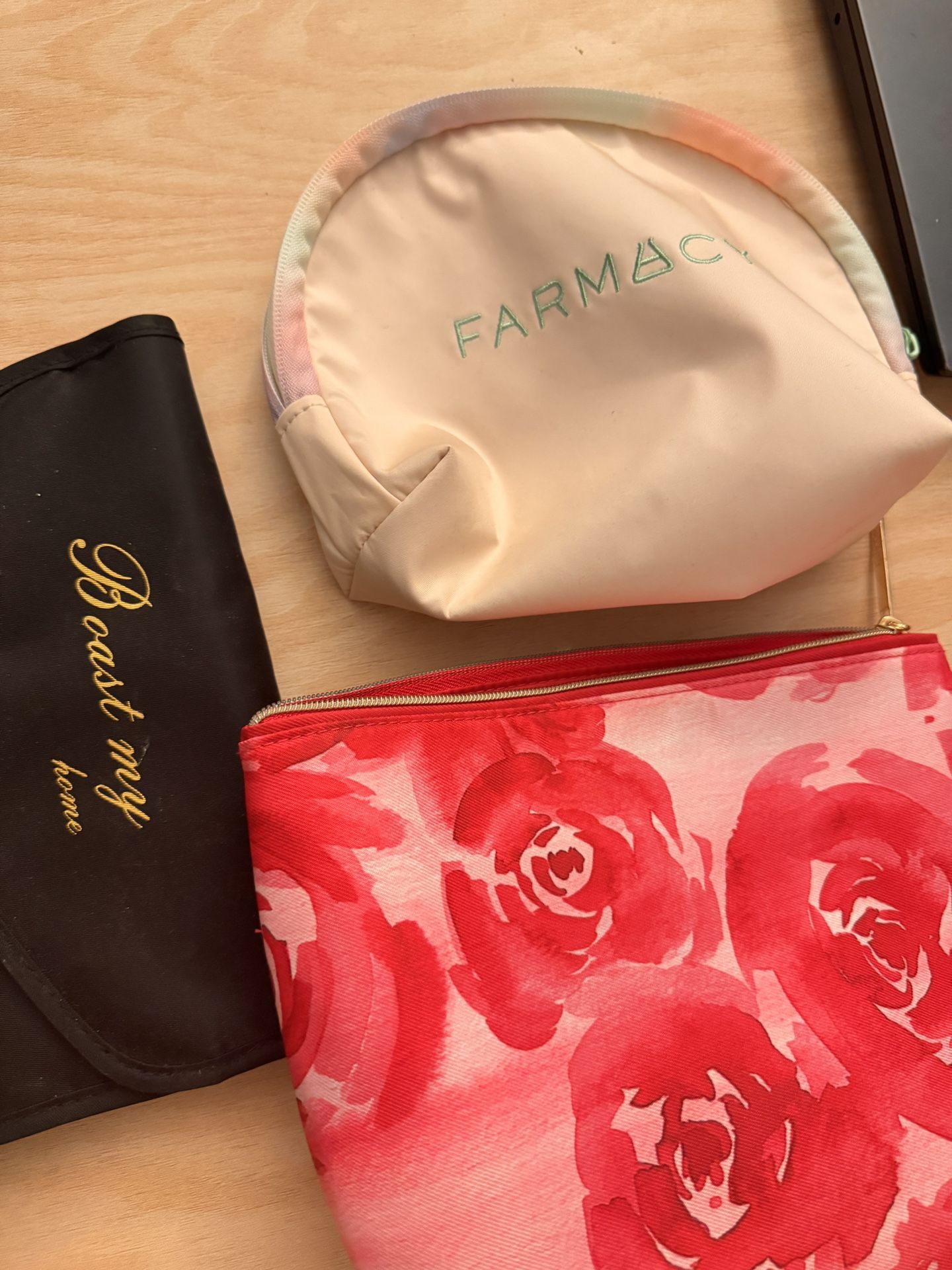 make up bags and jewelry bag