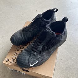 Kids soccer Cleats