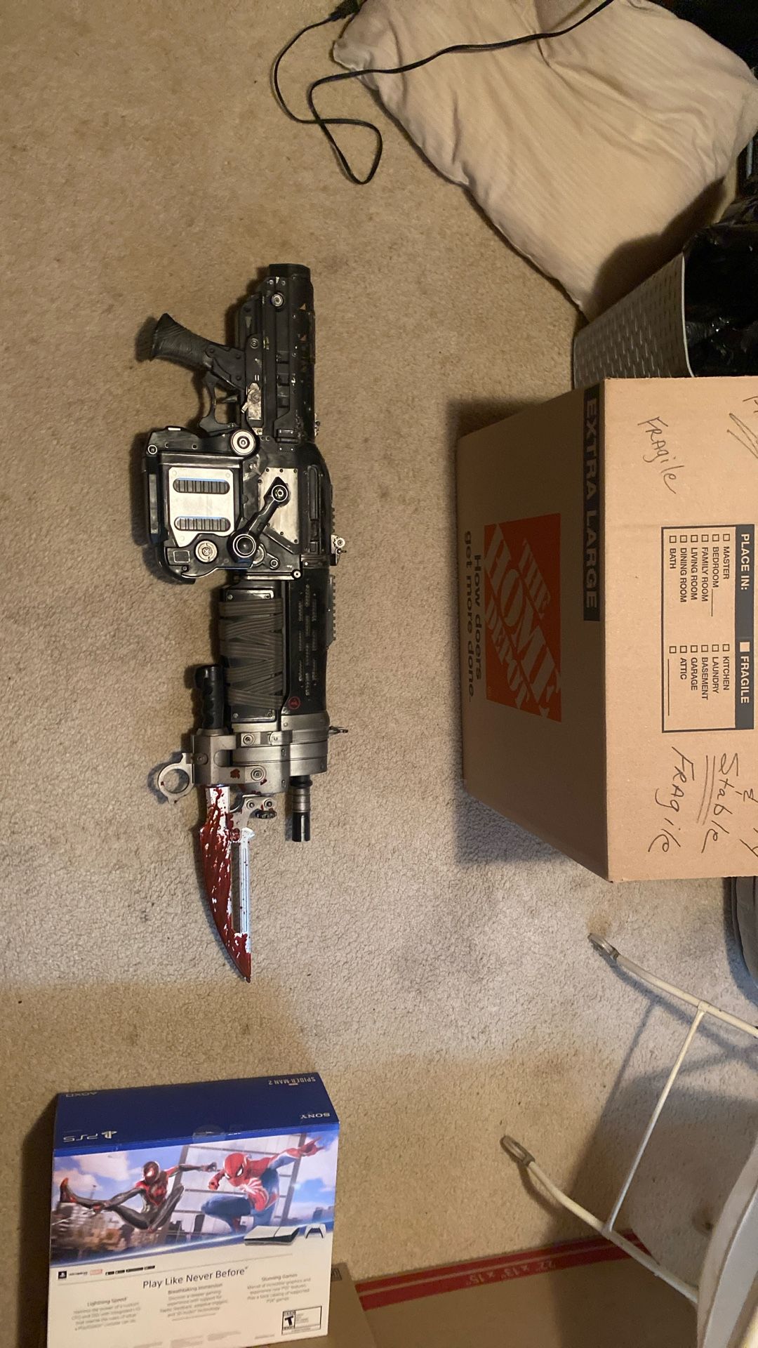 Gears Of War 3 Prop Retro lancer