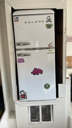 galanz mini fridge