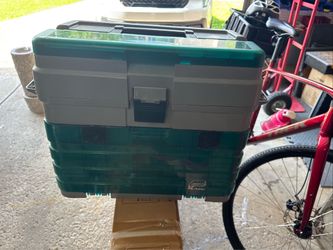 Plano guide series 759 tackle box