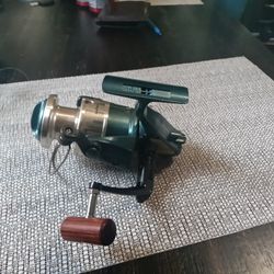 Fishing .Reel. 
