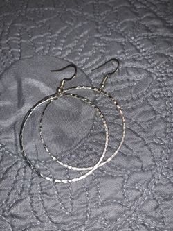 Silver circle earrings