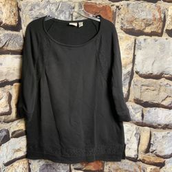 Zenergy By Chico’s Black Long Sweatshirt W Lace 2X