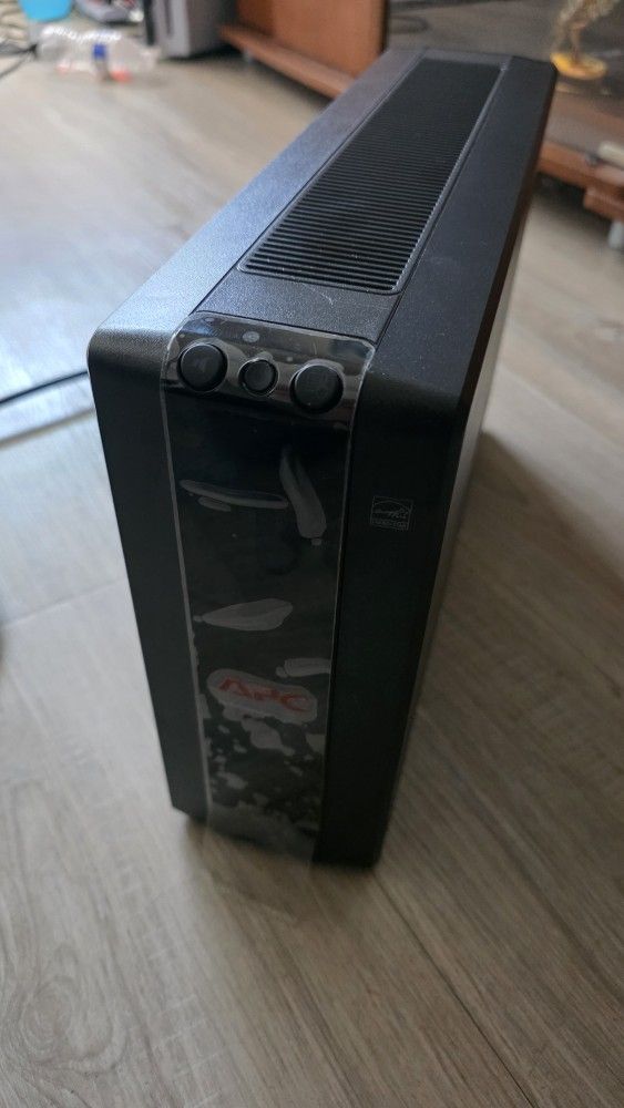 APC UPS 1350VA