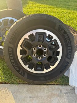4Runner / Tacoma TRD off road wheelswith Michelin LTX trail tires