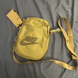 Nike crossbody bag