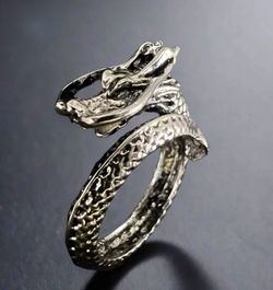 Vintage Adjustable Slender Stainless Steel Dragon Horn Ring