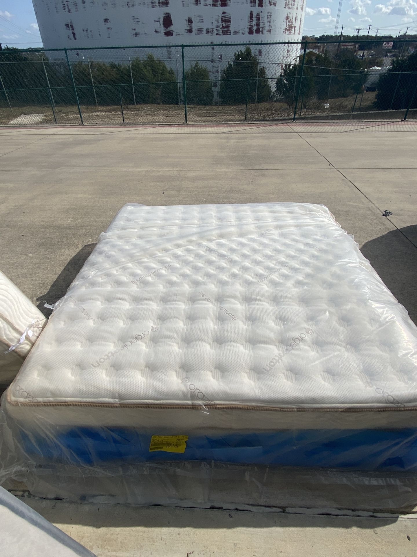 Overstock Display King Pillowtop Mattress for Sale in San Antonio, TX