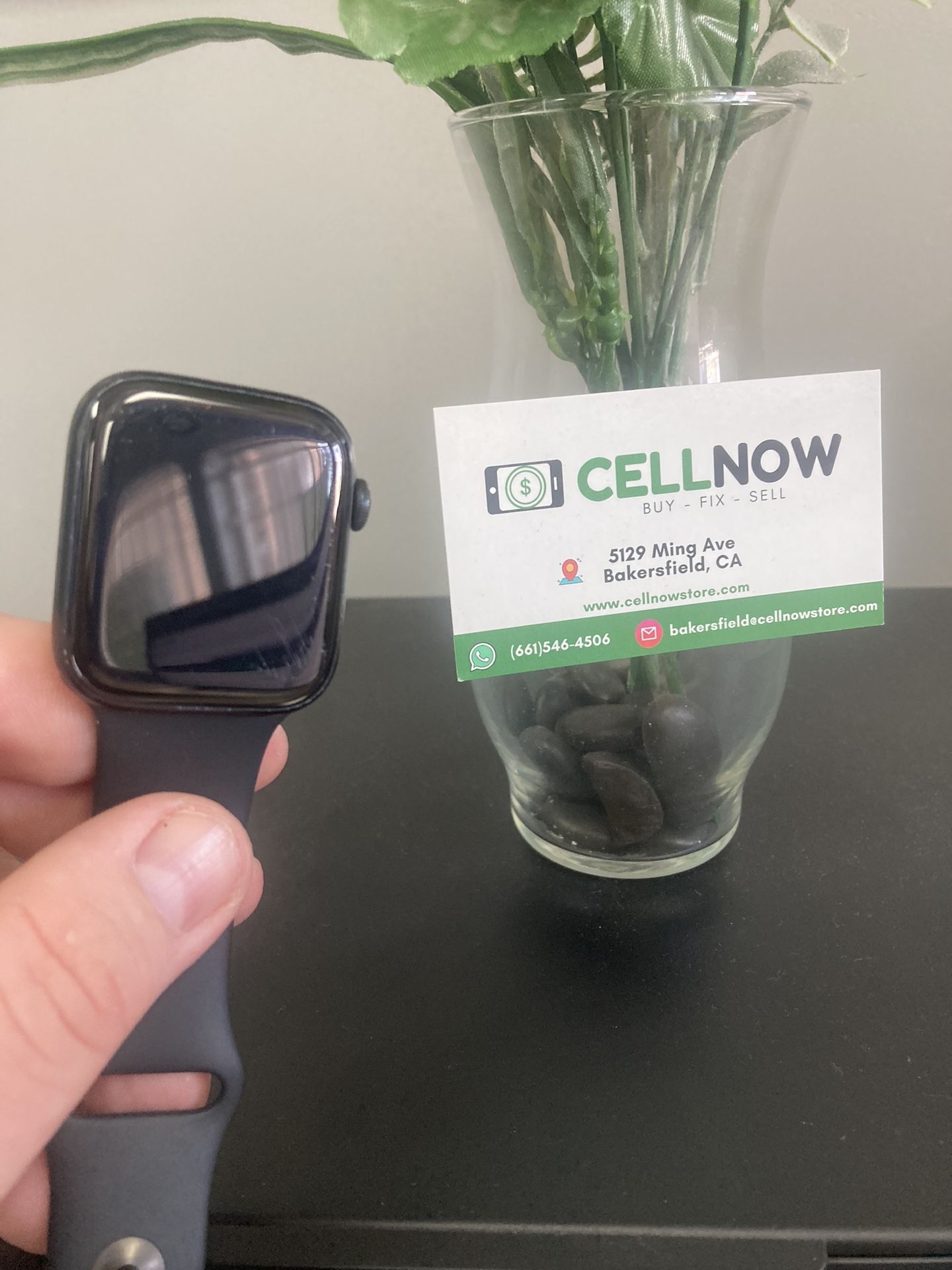 Apple Watch SE 2nd Gen 44mm Cellular