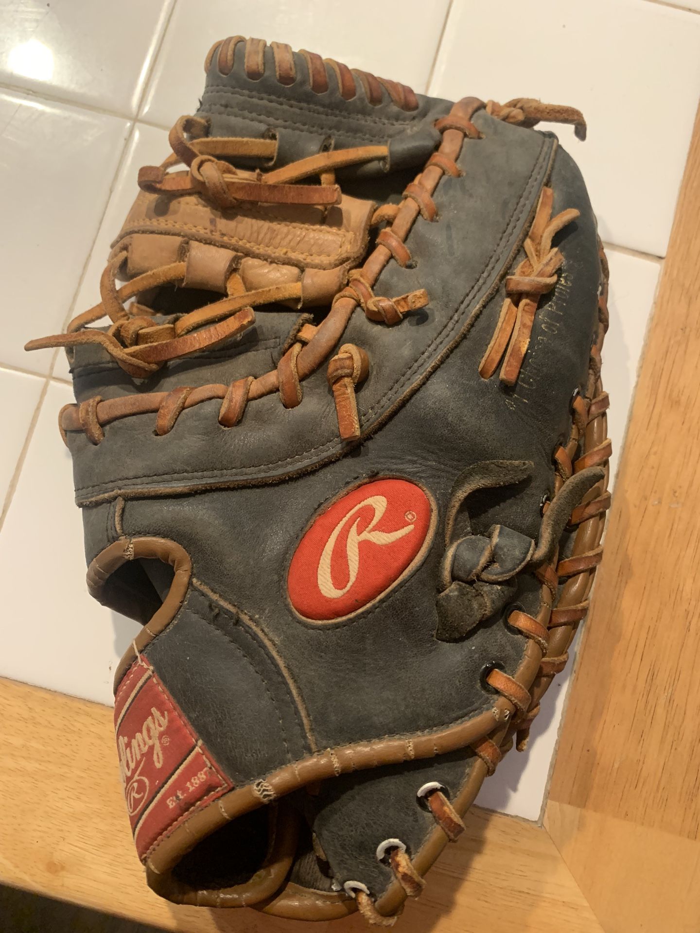 Rawlings Glove 