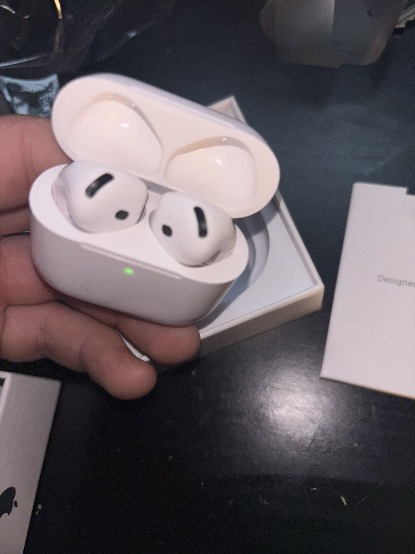 AirPod 4 w/ANC