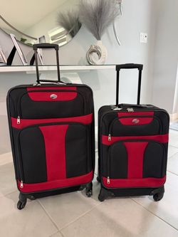 American Tourister 2-Piece Luggage Set