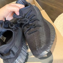 Yeezy Boost 350 V2 