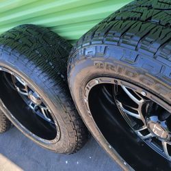 Wheel 20 6 Lugs Like New