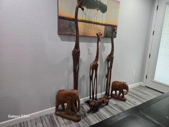 Wood African animals hand carved