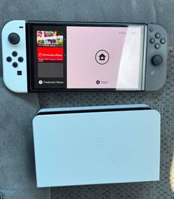 Nintendo Switch (OLED)