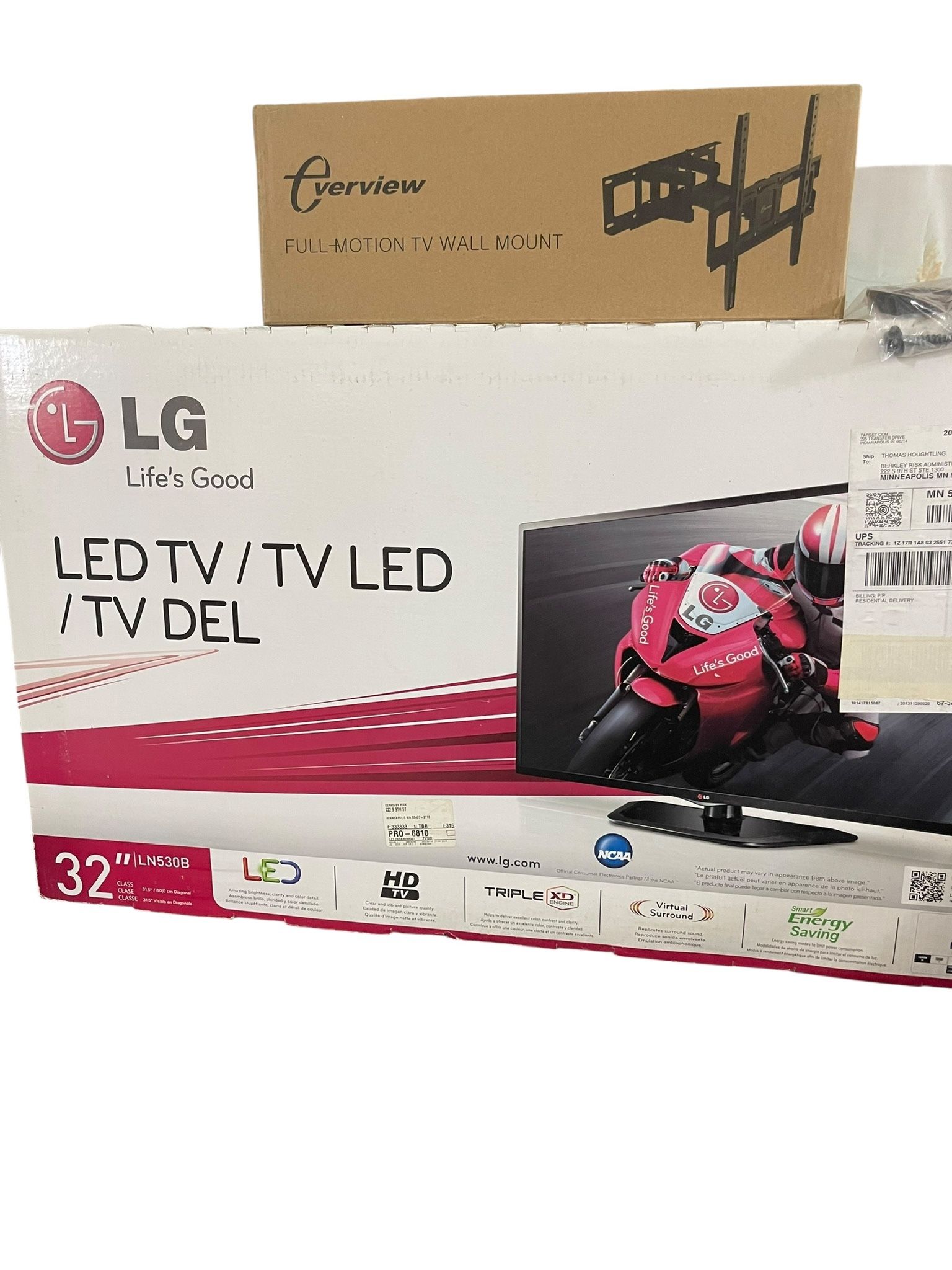 New In Box LG 32” With Full Motion Wall Mount 