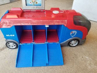 Paw patrol vehicles