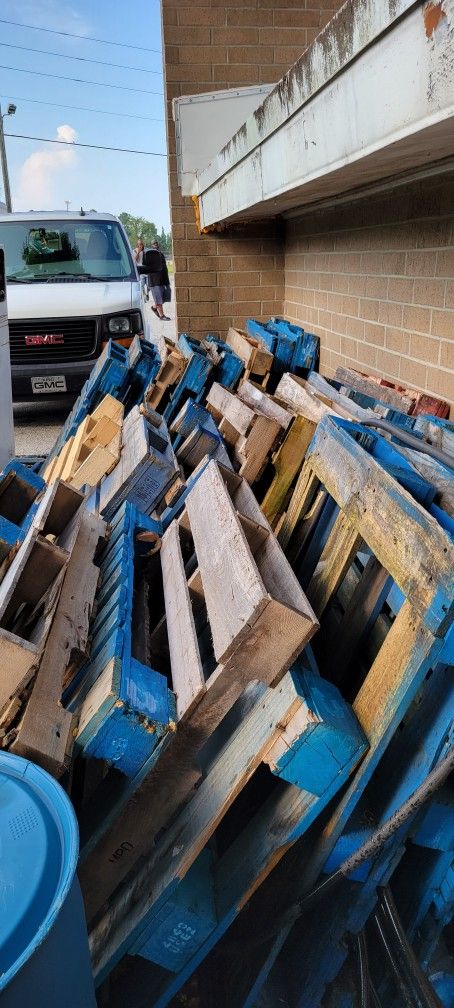 24 Pallets For Sale