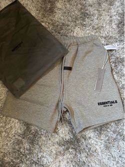 essential shorts