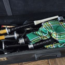 Bagpipes New Never Used