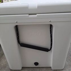 Yeti Cooler 350