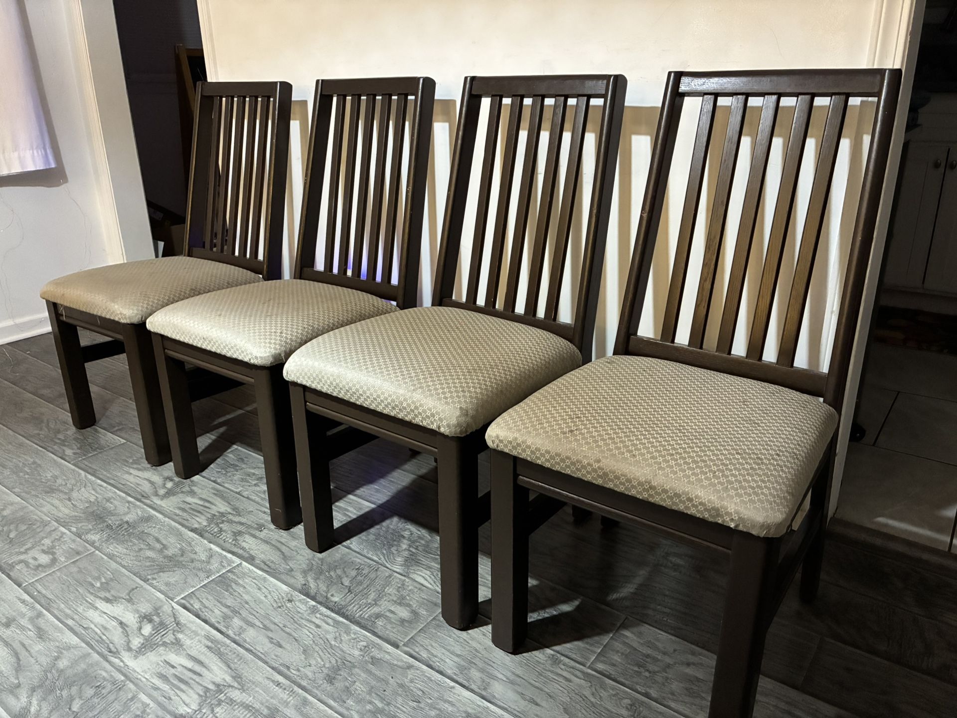 Dining Table Chairs $45 For All 4