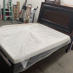 Queen Size Bed Frame And Mattress Memory Foam And Box Spring 