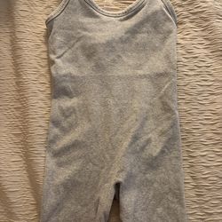 Alo Yoga Ribbed Alosoft Onesie - Heather Grey