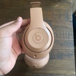 Kim Kardasian Beats Studio Pro With 2 Year Apple Care  