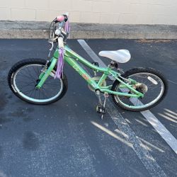 Liv girls’ bike