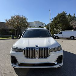 2020 BMW X7 40i For Sale
