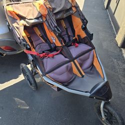 BOB 2 KIDS STRoller For Walking Or Running In Fair Conditions