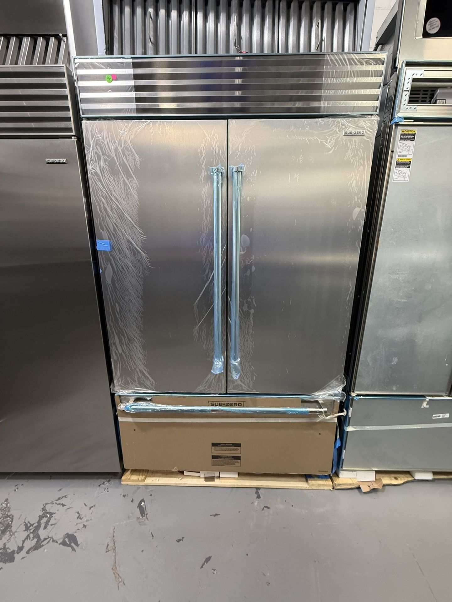 New 48" Classic French Door Refrigerator/Freezer with Internal Dispenser Model # CL4850UFDID/S MSRP $16,835