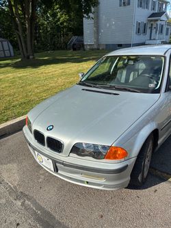 2000 BMW 323i