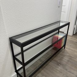 Entry Way Table