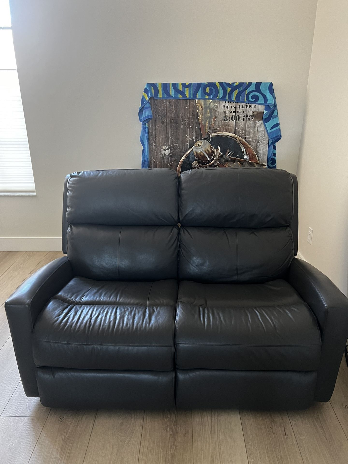 Flexsteel Leather Motion Loveseat