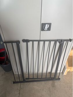Baby/Pet Gate in Great condition