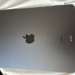 IPAD AIR BRAND NEW WITH CASE