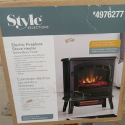 19.5-in W 5200-BTU Black Metal Infrared Quartz Electric Stove with Thermostat