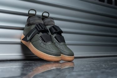 Nike Air Force1 Utility Low Mens Sequoia-Gum