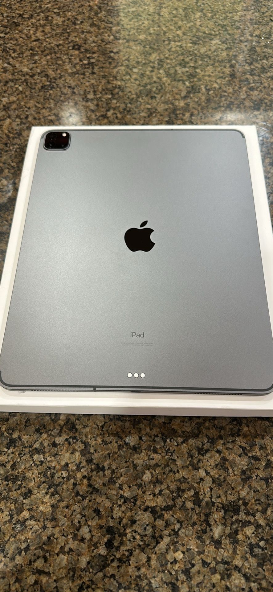 Apple ipad pro 4 gen wifi plus cellular 12.9 inch unlcoked