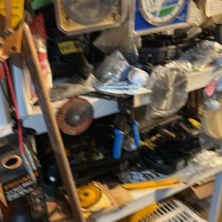 New tools, in good condition.  Prices vary, ranging from $50 -$ 99 to   $580 . $6500z There is a one month warranty , the money is not returned, only 