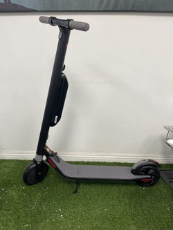 Ninebot KickScooter by Segway ES3(Certified Refurbished)